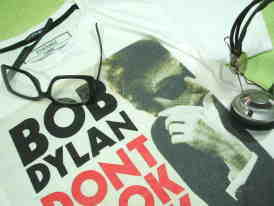 ボブ・ディランＴシャツ　BOB DYLAN Tshirt　ボブ・ディランのＴシャツ　ドントルックバック