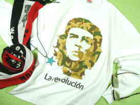 チェ・ゲバラのトレーナー　長袖　ゲバラ　スウェット　CHE GUEVARA Tshirt　キューバ革命のＴシャツ CUBA T-shirt