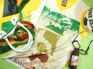 レゲエボーイズＴシャツ　ジャマイカ代表サッカーＴシャツ　ボブマーリーＴシャツ　Bob Marley T-shirt