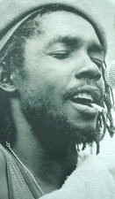 s[^[gbV̂sVc@QGsVc@ubVhN^[@gbV̂sVc@EFC[ŶsVc@PETER TOSH Tshirt