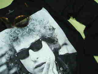 {uEfBsVc@BOB DYLAN Tshirt@{uEfB̂sVc