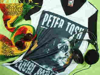ピータートッシュのＴシャツ　レゲエＴシャツ　ウェイラーズのＴシャツ　PETER TOSH Tshirt