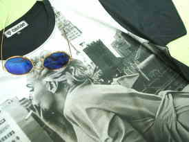 }[TVc@}TVc@}[TVc@Marilyn Tshirt