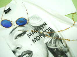 #}[̂sVc@#}sVc@#[sVc@#Marilyn Tshirt@#m[}W[T