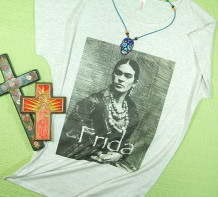 fB[XsVc@LVRƁ@t[_J[̂sVc@Frida Kahlo T-shirt@t[_sVc@h}X[u