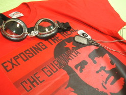 赤ゲバラＴシャツ　Che Guevara Tshirt　チェ・ゲバラのＴシャツ　英雄ゲバラTシャツ　チェ・ゲバラ　Ｔシャツ　キューバ革命