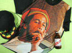 {u}[[sVc@Bob Marley T-shirt@X^@QG@{uE}[[̂sVc