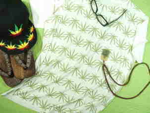 KŴsVc@}t@îsVc@MARIJUANA Tshirt@喃sVc