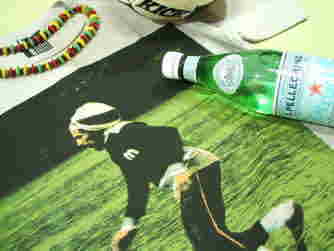 {u}[[sVc@Bob Marley T-shirt@X^@QG@{uE}[[̂sVc