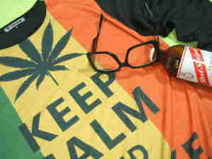 KŴsVc@}t@îsVc@MARIJUANA Tshirt@喃sVc