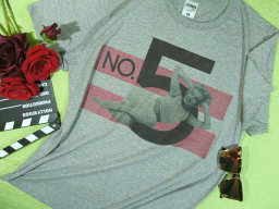 }[̂sVc@}sVc@}[̂sVc@Marilyn Tshirt