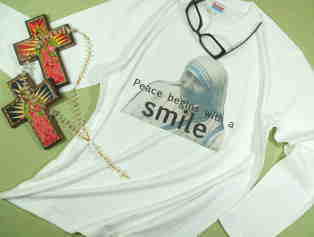 }U[eT̂sVc@Mother Teresa T-shirts