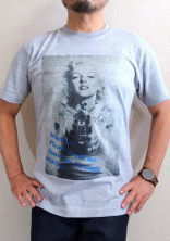 }[̂sVc@}sVc@}[̂sVc@Marilyn Tshirt